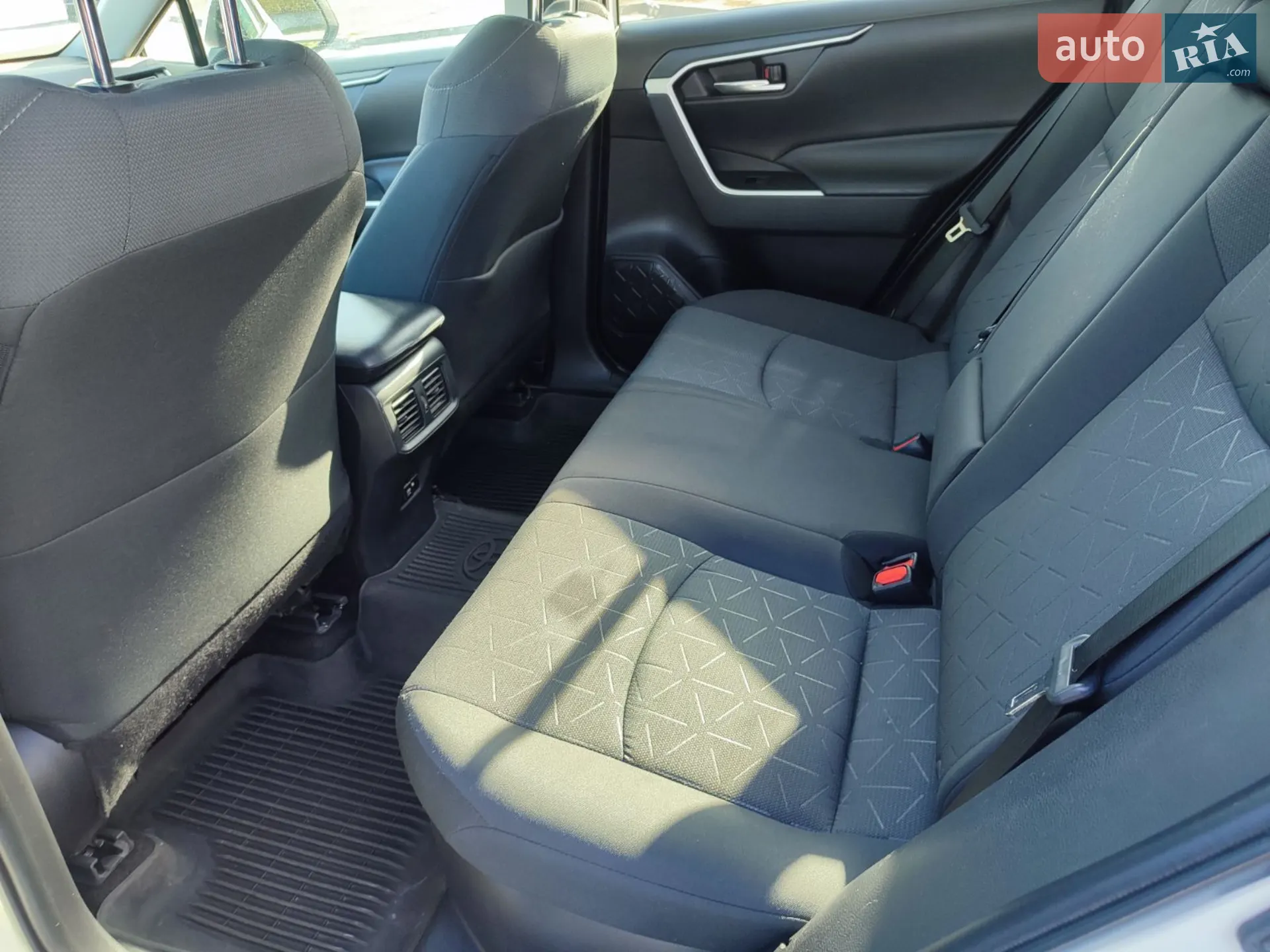 2021 Toyota RAV 4 - мініатюра 5