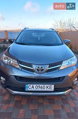 Внедорожник / Кроссовер Toyota RAV4 2013 в Корсуне-Шевченковском