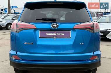 Позашляховик / Кросовер Toyota RAV4 2017 в Києві