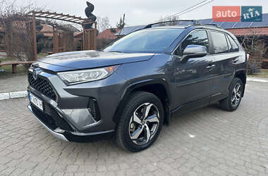 Позашляховик / Кросовер Toyota RAV4 2021 в Львові