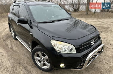 Внедорожник / Кроссовер Toyota RAV4 2006 в Киеве