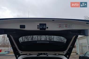 Внедорожник / Кроссовер Toyota RAV4 2022 в 