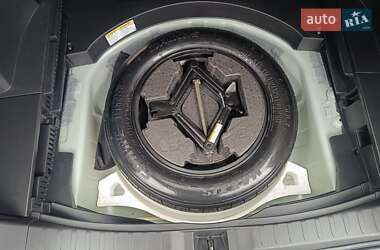 Внедорожник / Кроссовер Toyota RAV4 2022 в 