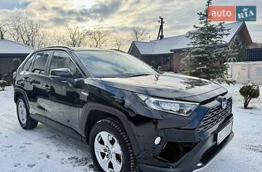 Внедорожник / Кроссовер Toyota RAV4 2020 в Львове