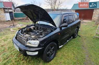 Внедорожник / Кроссовер Toyota RAV4 1999 в Николаевке