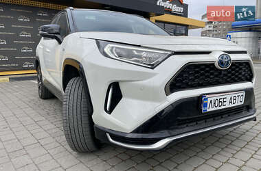 Внедорожник / Кроссовер Toyota RAV4 2020 в Львове