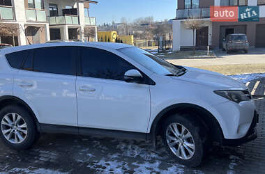 Внедорожник / Кроссовер Toyota RAV4 2013 в Ровно