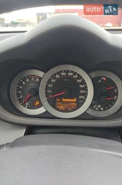 Позашляховик / Кросовер Toyota RAV4 2012 в Києві
