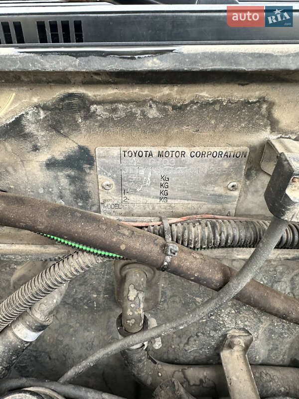 Внедорожник / Кроссовер Toyota RAV4 1995 в Николаеве