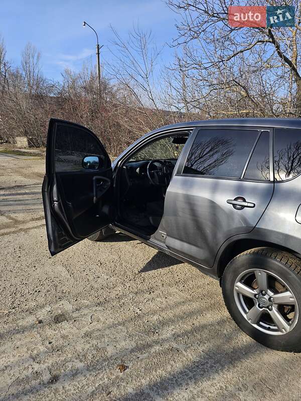 Позашляховик / Кросовер Toyota RAV4 2012 в Звягелі фото 8 Позашляховик / Кросовер Toyota RAV4 2012 в Звягелі