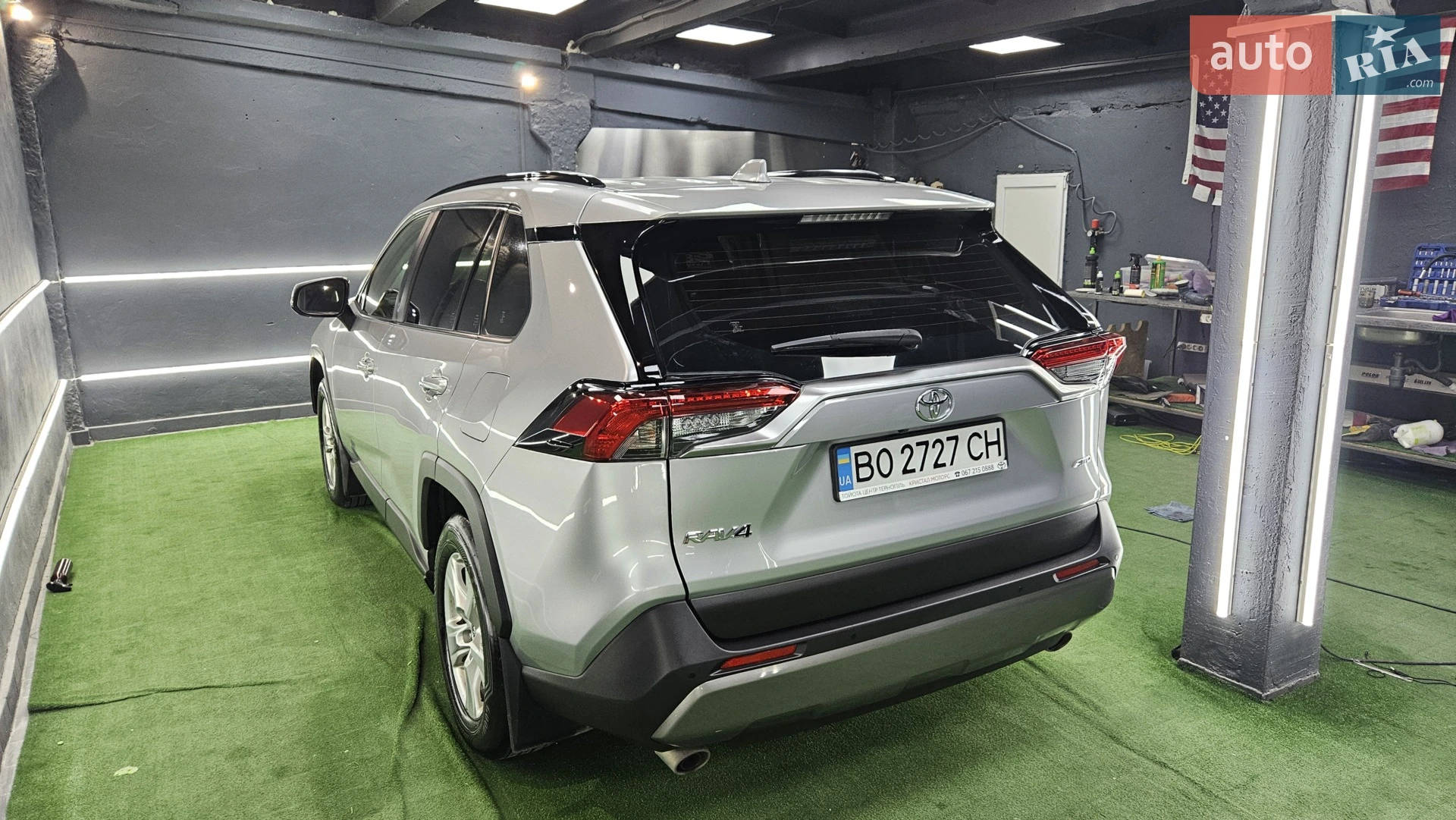 2019 Toyota RAV 4 - мініатюра 8