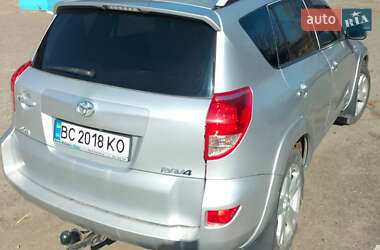 Внедорожник / Кроссовер Toyota RAV4 2006 в Львове