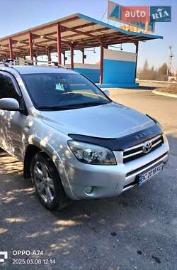 Внедорожник / Кроссовер Toyota RAV4 2006 в Львове