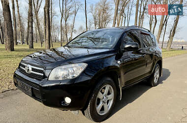 Позашляховик / Кросовер Toyota RAV4 2006 в Києві