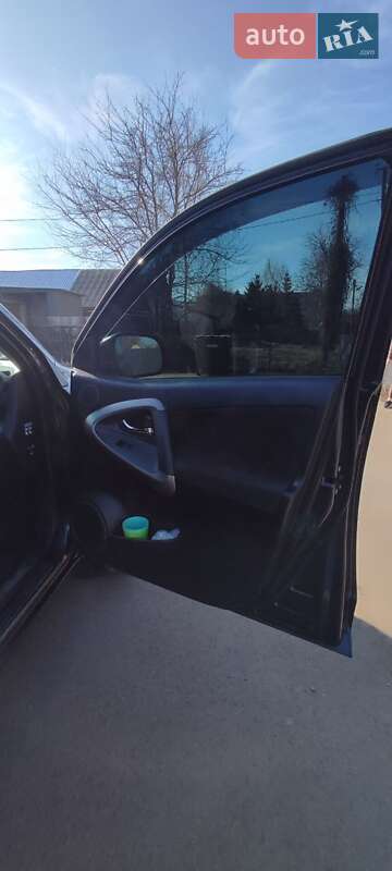 Позашляховик / Кросовер Toyota RAV4 2008 в Черкасах