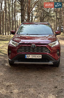 Позашляховик / Кросовер Toyota RAV4 2019 в Запоріжжі