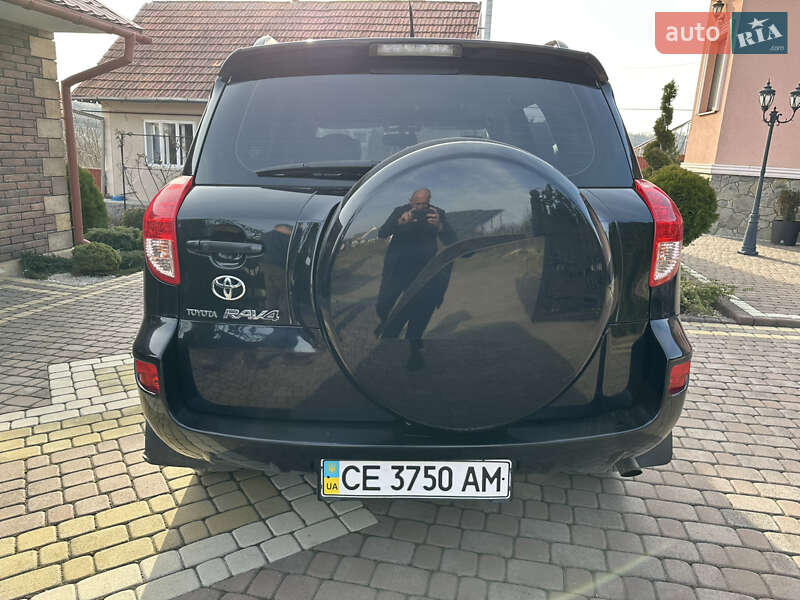 Внедорожник / Кроссовер Toyota RAV4 2008 в Малинцах