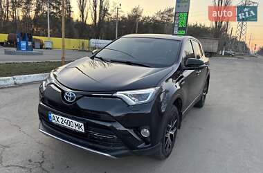 Позашляховик / Кросовер Toyota RAV4 2016 в Харкові