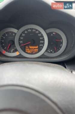 Внедорожник / Кроссовер Toyota RAV4 2007 в 