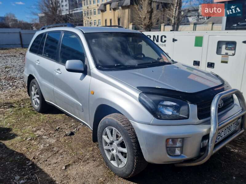 Toyota RAV4 2002