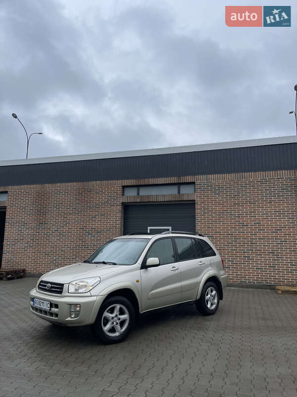 Внедорожник / Кроссовер Toyota RAV4 2002 в Ужгороде фото 2 Внедорожник / Кроссовер Toyota RAV4 2002 в Ужгороде