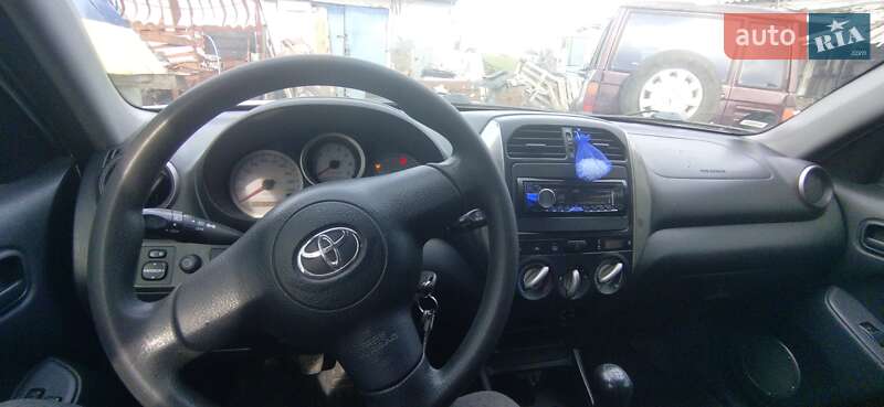 Позашляховик / Кросовер Toyota RAV4 2003 в Білій Церкві