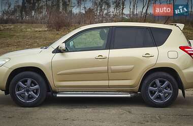 Внедорожник / Кроссовер Toyota RAV4 2009 в 