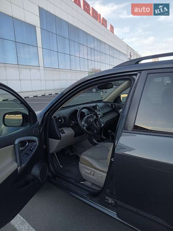 Позашляховик / Кросовер Toyota RAV4 2007 в Білгороді-Дністровському