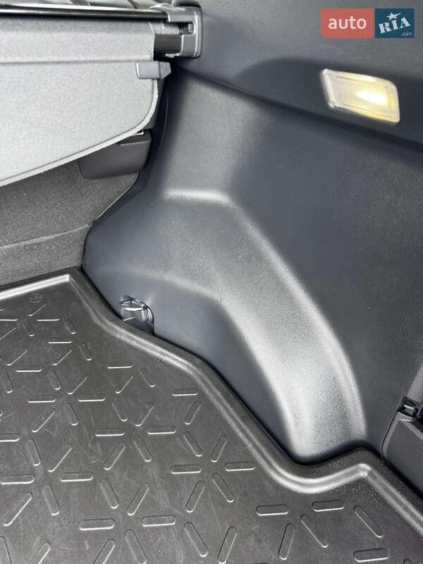 Позашляховик / Кросовер Toyota RAV4 2022 в Вінниці