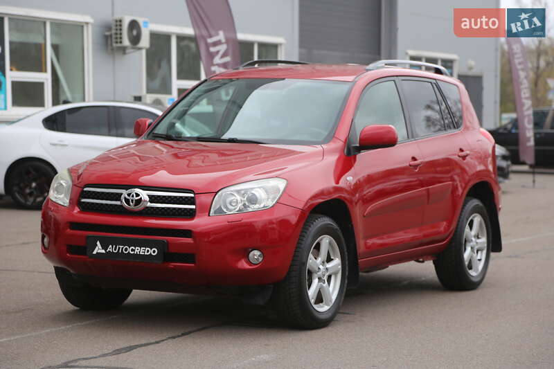 Внедорожник / Кроссовер Toyota RAV4 2006 в Киеве