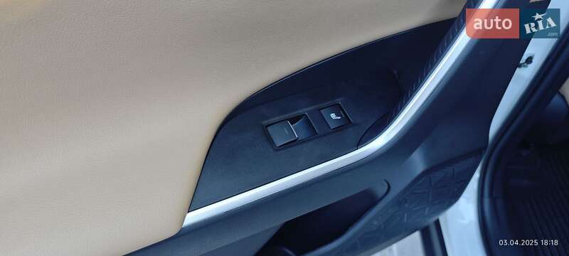 Внедорожник / Кроссовер Toyota RAV4 2022 в Киеве фото 16 Внедорожник / Кроссовер Toyota RAV4 2022 в Киеве