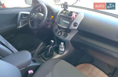 Внедорожник / Кроссовер Toyota RAV4 2008 в 