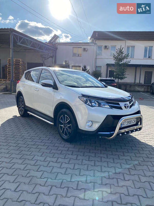 Toyota RAV4 2014