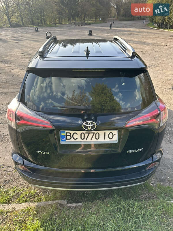 Внедорожник / Кроссовер Toyota RAV4 2016 в Львове фото 12 Внедорожник / Кроссовер Toyota RAV4 2016 в Львове