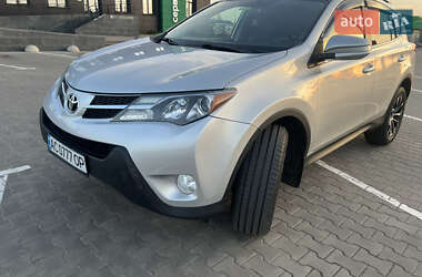 Внедорожник / Кроссовер Toyota RAV4 2013 в 