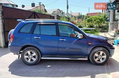 Внедорожник / Кроссовер Toyota RAV4 2001 в 