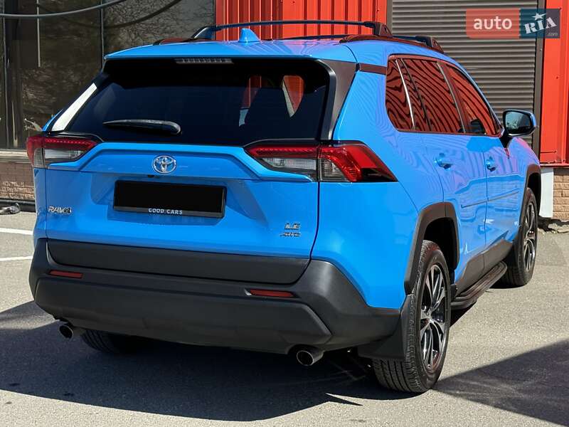 Позашляховик / Кросовер Toyota RAV4 2019 в Одесі