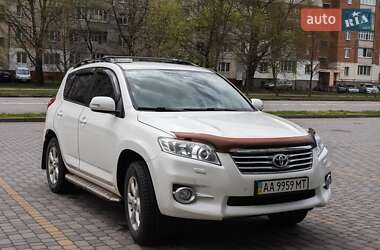 Внедорожник / Кроссовер Toyota RAV4 2010 в 