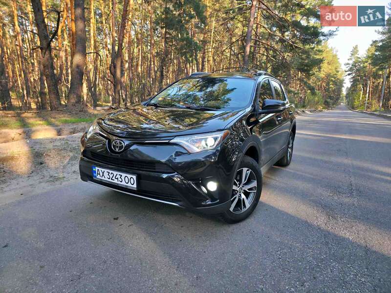 Toyota RAV4 2017