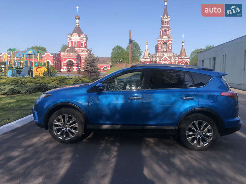 Позашляховик / Кросовер Toyota RAV4 2017 в Кам'янському фото 13 Позашляховик / Кросовер Toyota RAV4 2017 в Кам'янському