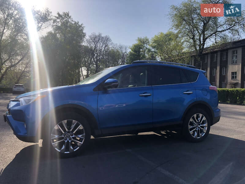 Позашляховик / Кросовер Toyota RAV4 2017 в Кам'янському фото 62 Позашляховик / Кросовер Toyota RAV4 2017 в Кам'янському