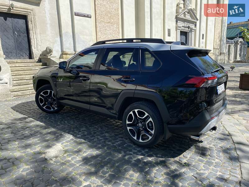 Toyota RAV4 2019