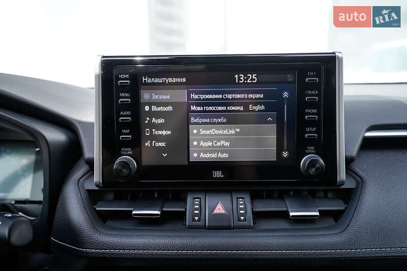 Позашляховик / Кросовер Toyota RAV4 2020 в Львові фото 28 Позашляховик / Кросовер Toyota RAV4 2020 в Львові