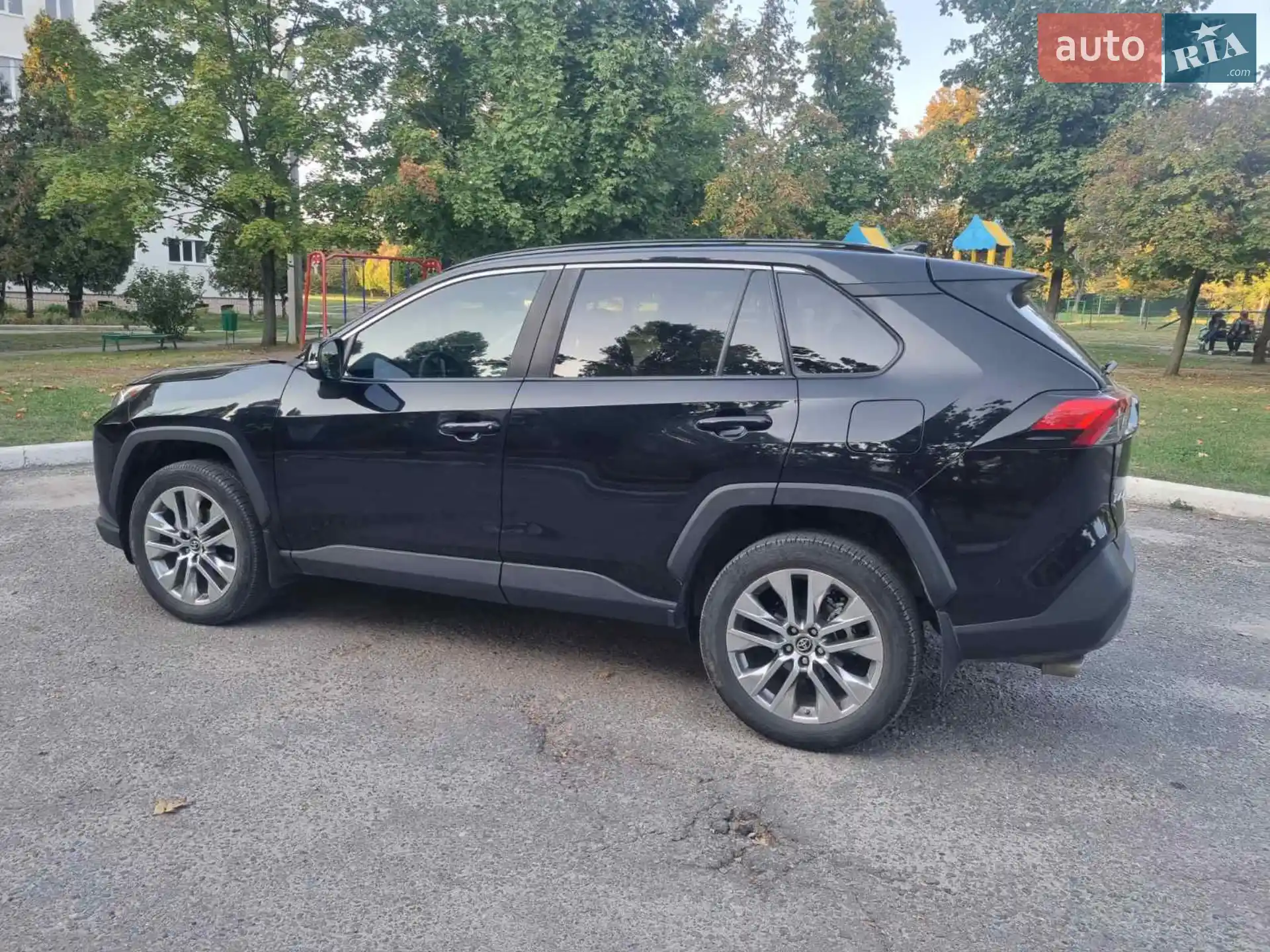 2019 Toyota RAV 4 - мініатюра 4