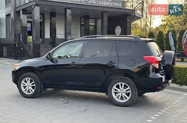 Внедорожник / Кроссовер Toyota RAV4 2007 в 