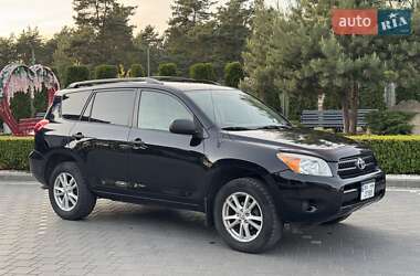 Внедорожник / Кроссовер Toyota RAV4 2007 в 