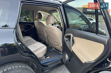 Внедорожник / Кроссовер Toyota RAV4 2007 в 