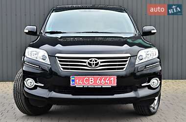 Позашляховик / Кросовер Toyota RAV4 2010 в 