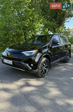 Внедорожник / Кроссовер Toyota RAV4 2018 в Фастове