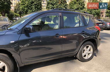 Внедорожник / Кроссовер Toyota RAV4 2007 в 